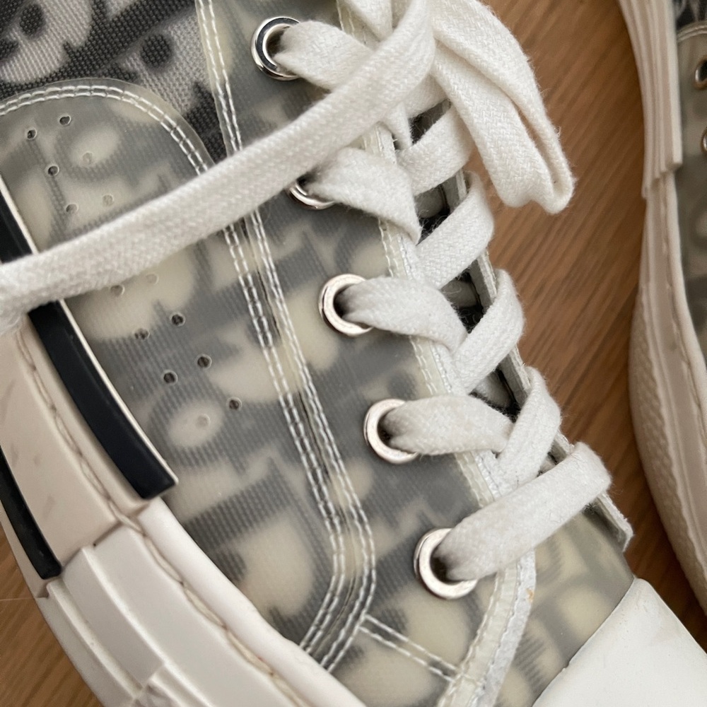 Dior Low-Top Sneakers - Picture 7 of 12